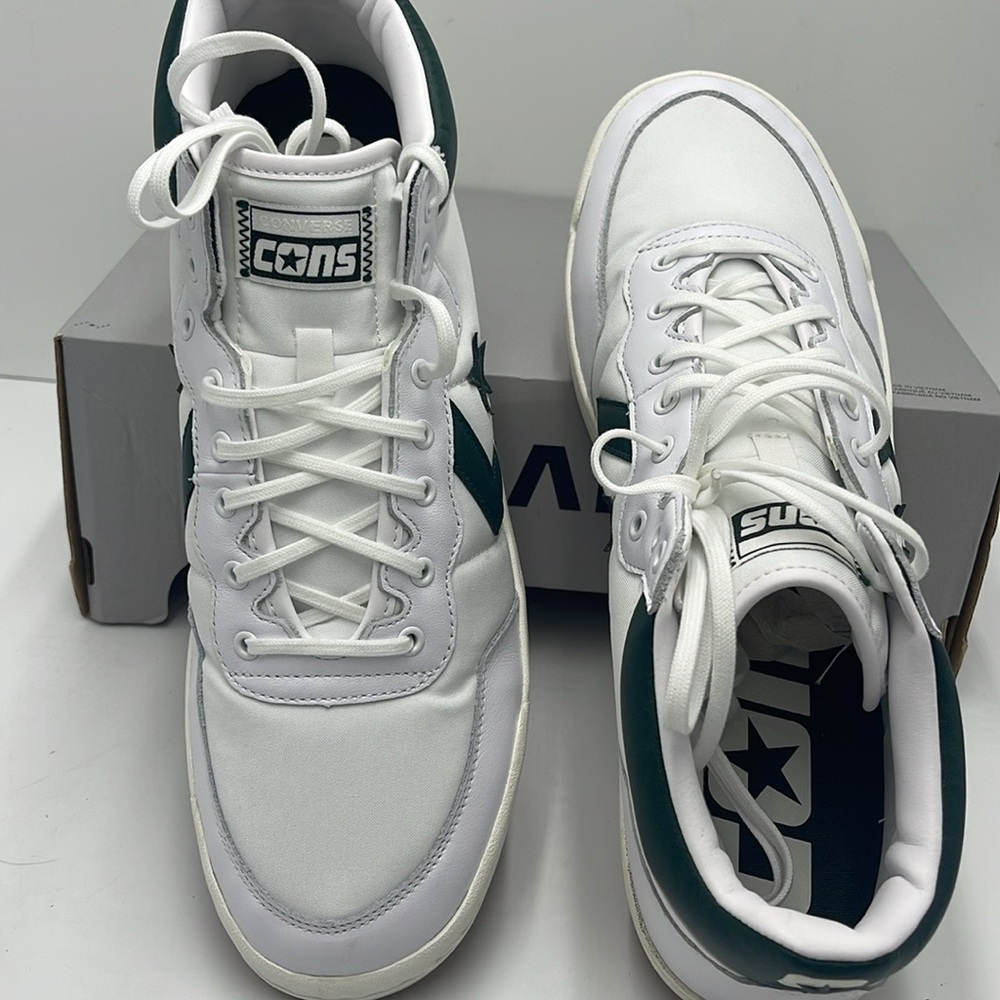 Converse Men’s Sneakers 166247C
FASTBREAK PRO MID WHITE/DEEP EMERALD/GUM - Picture 16 of 16
